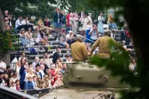 Mostly empty bleachers at Trump's fourth of July military parade